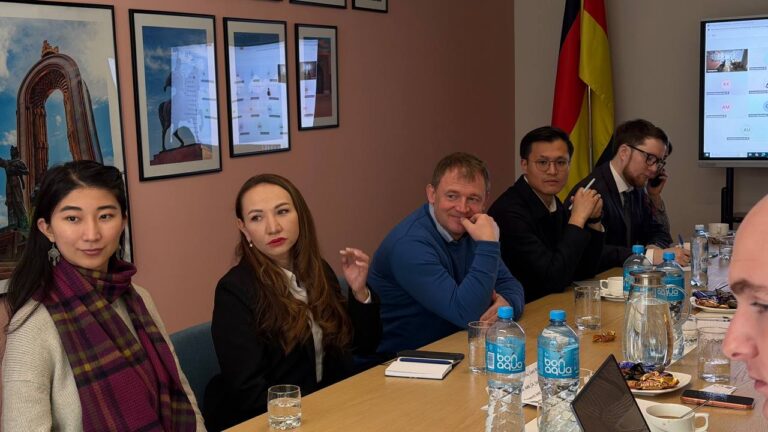 713cb045-d3da-4477-9a86-103cc425484d