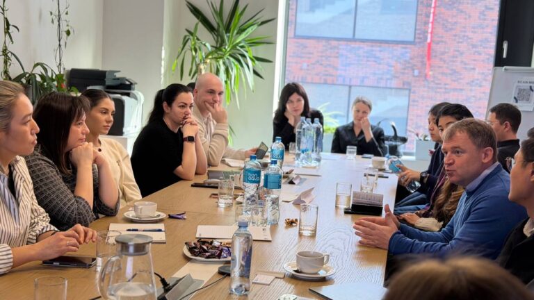 9798e83e-c88d-4fa1-8b71-615915008d3f